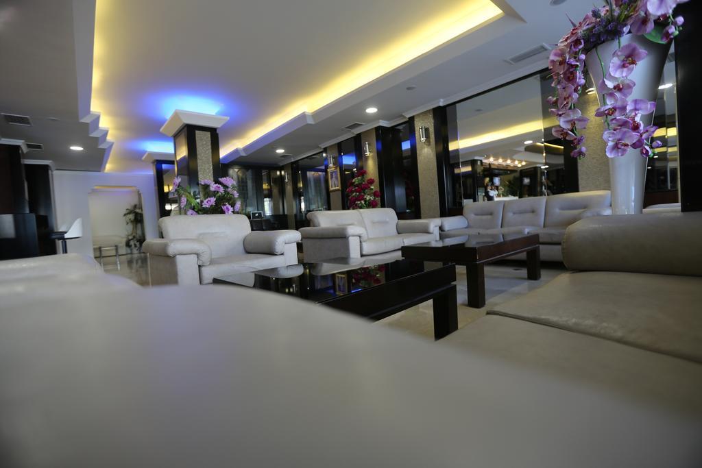 Aksan Hotel Izmir Exterior photo