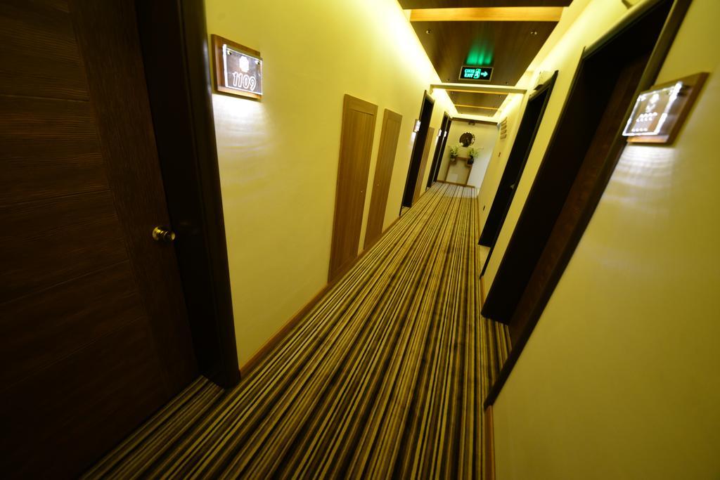 Aksan Hotel Izmir Exterior photo