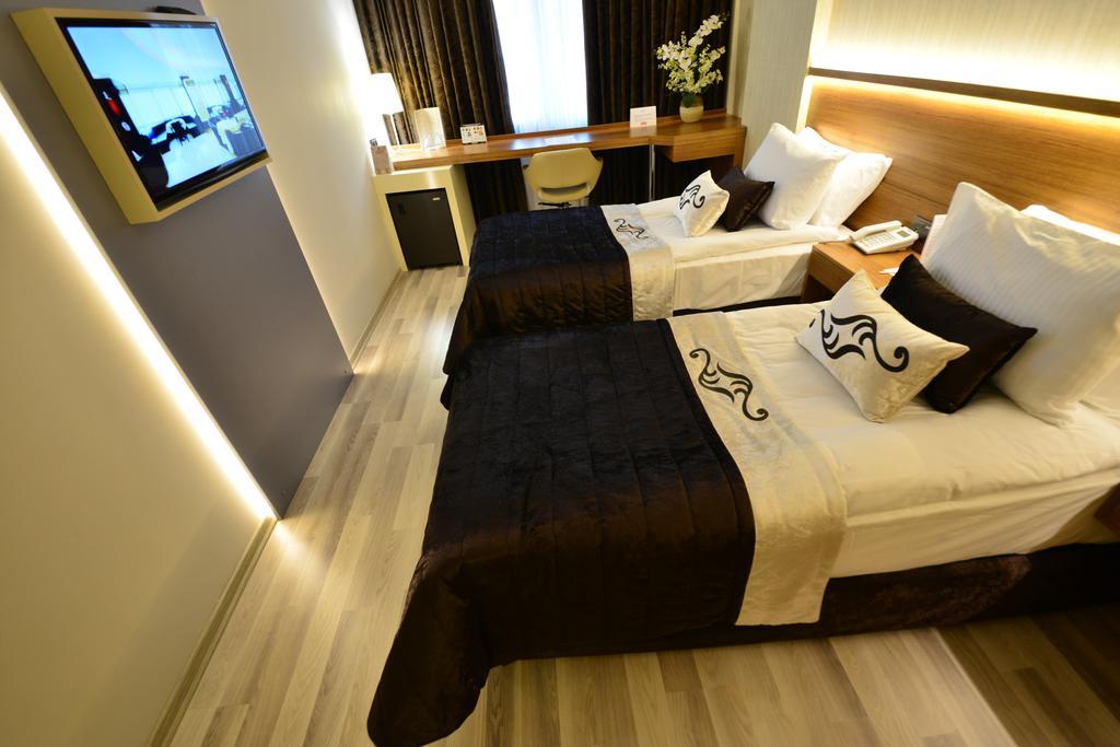 Aksan Hotel Izmir Exterior photo