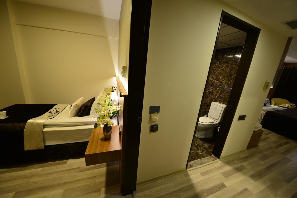 Aksan Hotel Izmir Exterior photo